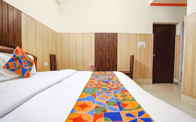 OYO 116 Hotel Raja Palace