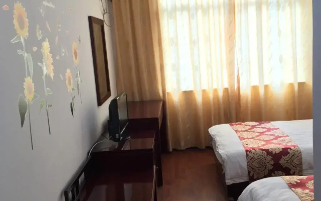 Grapevine Hotel