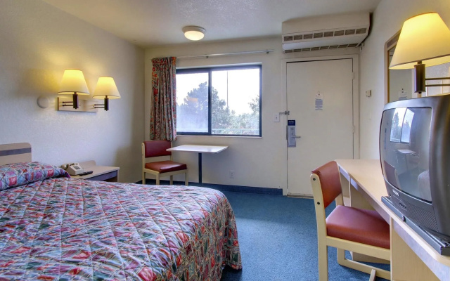 Motel 6 Sioux Falls