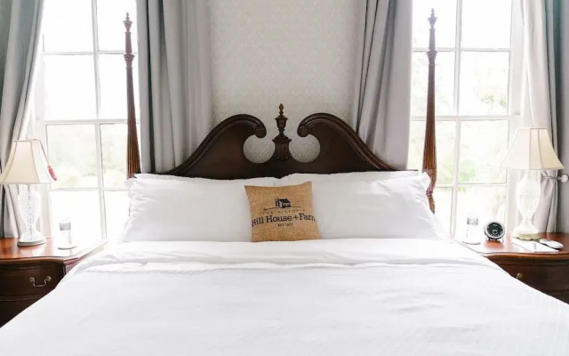 The Historic Hill House and Farm