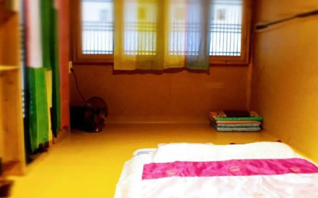 Jeonju Dalbityang Guest House