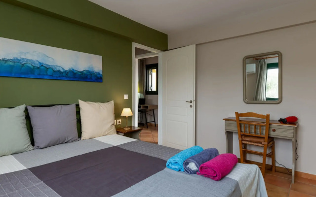 Koxyli Village Studios & Apartments
