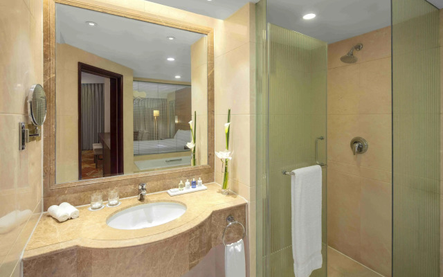 Radisson Blu Hotel Shanghai New World
