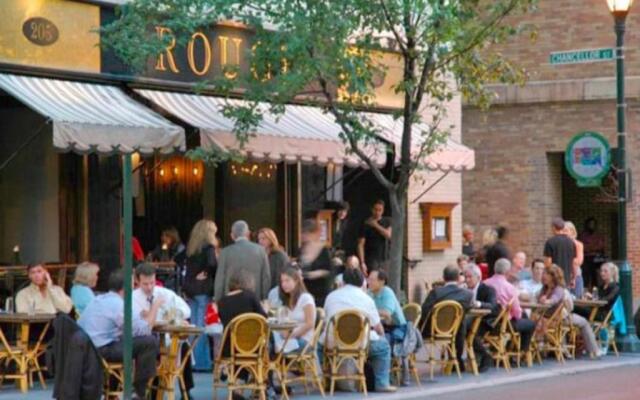 Rittenhouse-ROOFDECK-3BR-GR8 for FAMILY