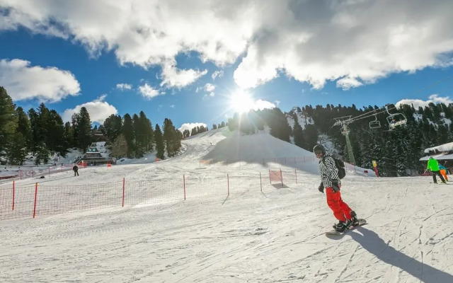 Cavalese few min From ski a17