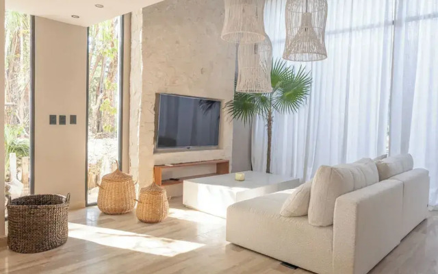 DosSantas Wellness & Jungle by BT Homes