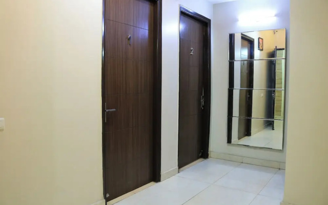 Vinayak Stay Sector 43
