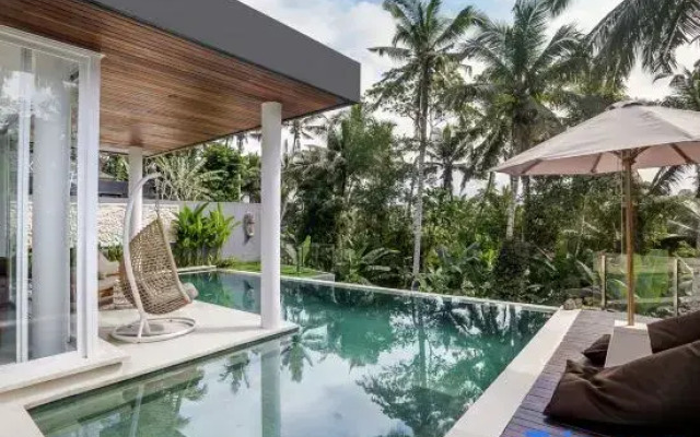 Villa Paso by BaliSuperHost