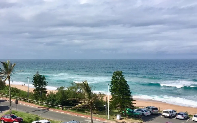 Bahari Views