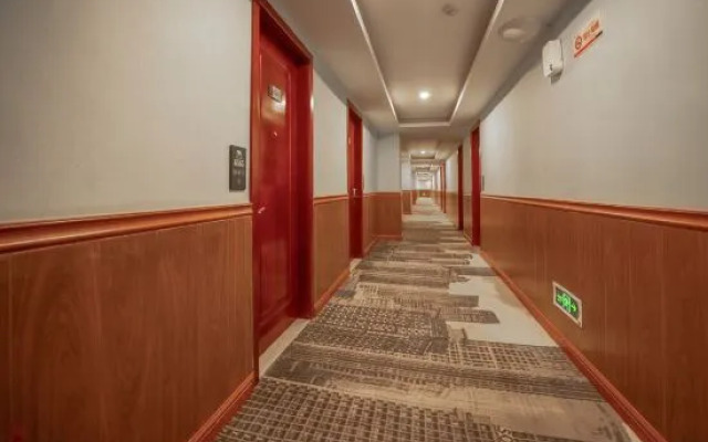 Tianhao Business Hotel