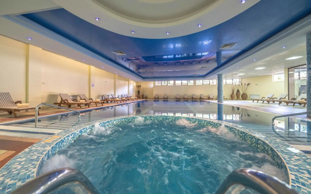 Grifid Aqua Club Bolero