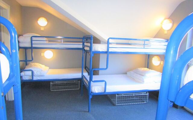 Sleepzone - Hostel