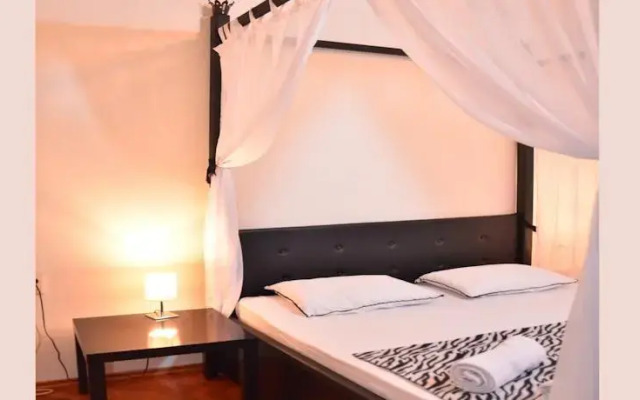 Hostel Kalonis