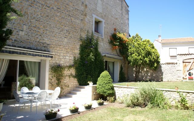 Maison Dhotes Au Pays De Cocagne