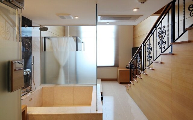 The One Boutique Hotel