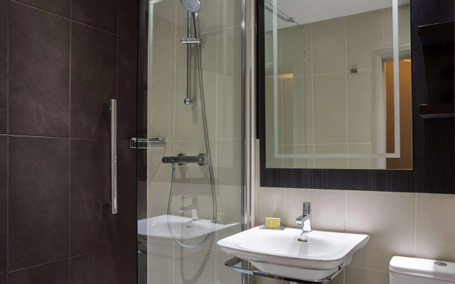 DoubleTree by Hilton Edinburgh City Centre