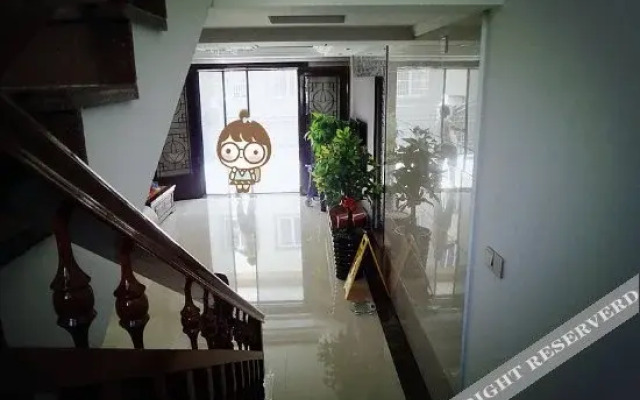 Yuanju Xiajia Hotel