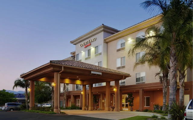 Courtyard by Marriott Ventura Simi Valley