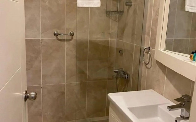 Paradise Island Hotel