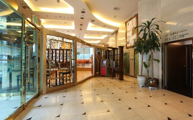 Hotel Agrina