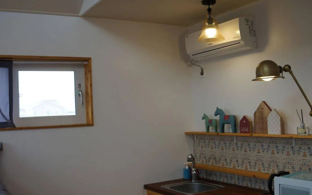 Rein Jeju Guest House