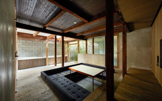 YADORU KYOTO HANARE Roji No Yado