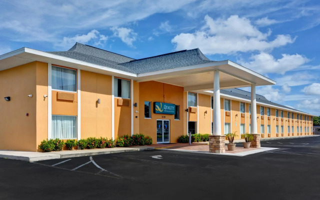 Quality Inn & Suites Heritage Park