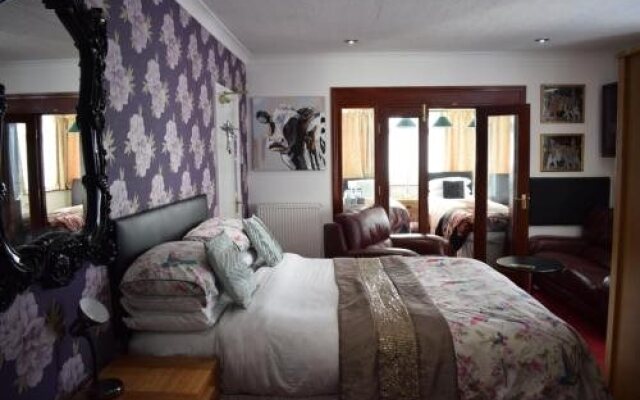 Clifton Bridge Guesthouse