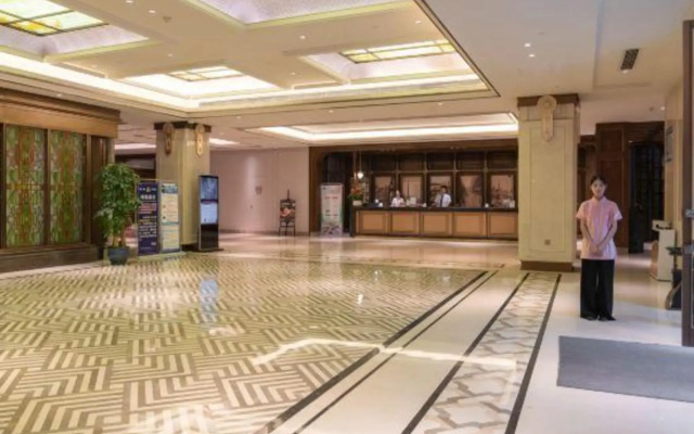 Ziye Grand Hotel - Tongxiang