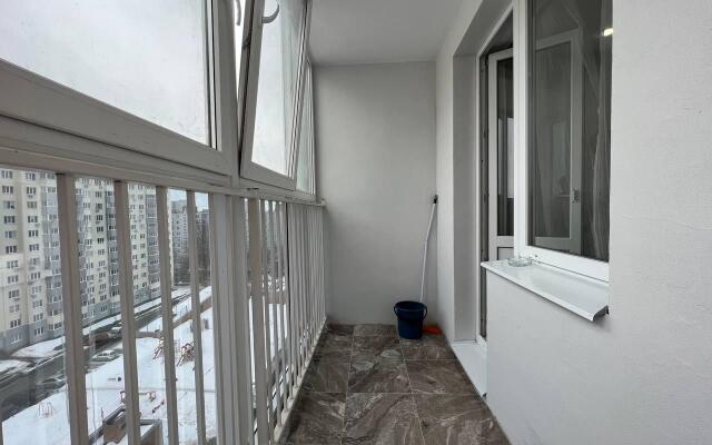 EasyRent on 68B Leningradskaya Street