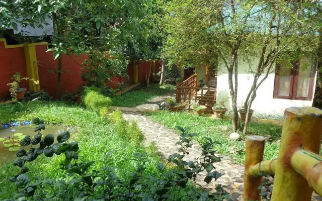 Silent Summit Cottage