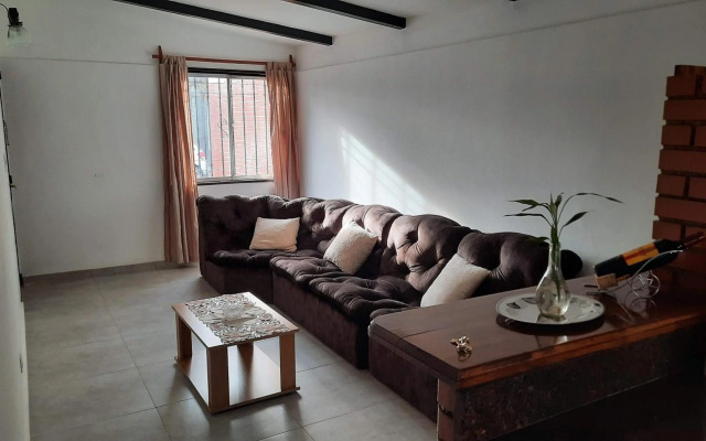 Casa Las Cinco Rosas