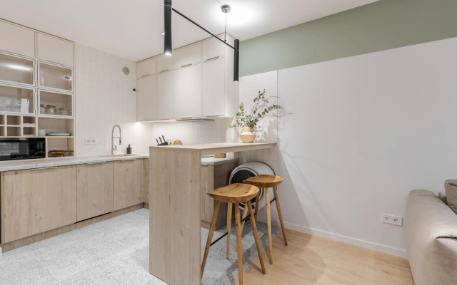 AVALON on Lypynskogo street (New building)