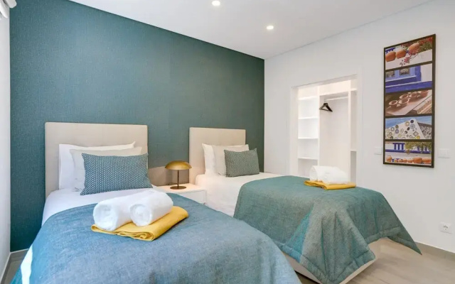 Luxurious 4 bed Villa in Loul