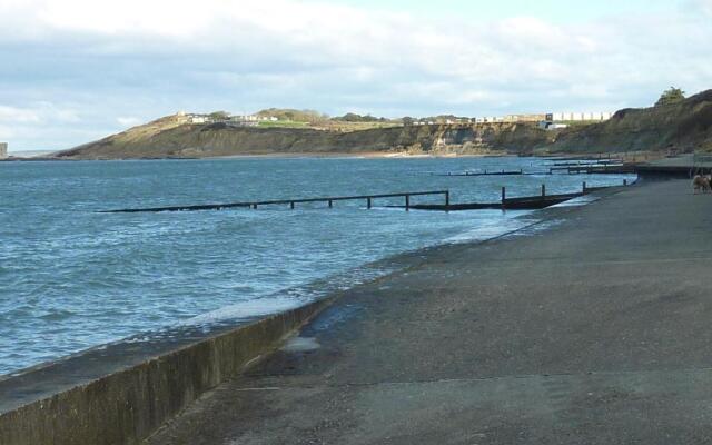 Sunny View, 87 Brambles Chine