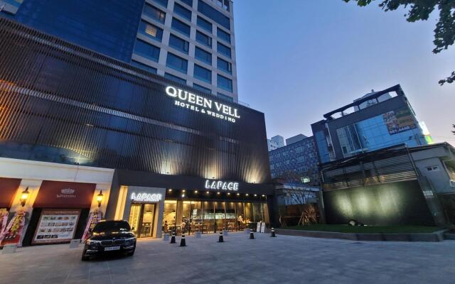 Queen Vell Hotel