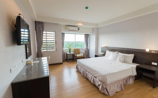 Sinkiat Buri Hotel