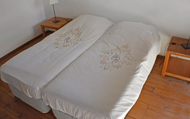 Wonderful location for weddings and parties by French château