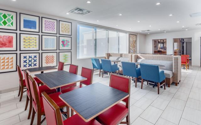 Holiday Inn Express Ramsey-Mahwah by IHG