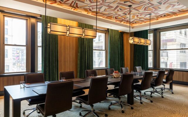 Canopy by Hilton Philadelphia Center City