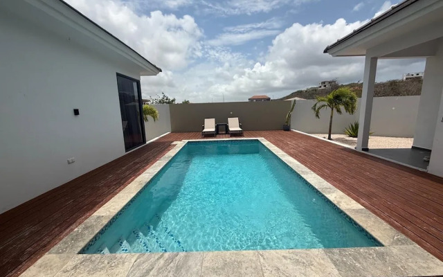 Villa Milamor Curacao - Harmonie, Grote Berg