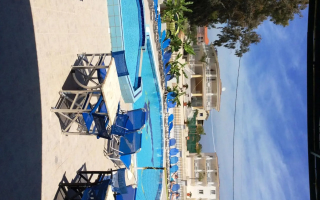 Mariana Hotel