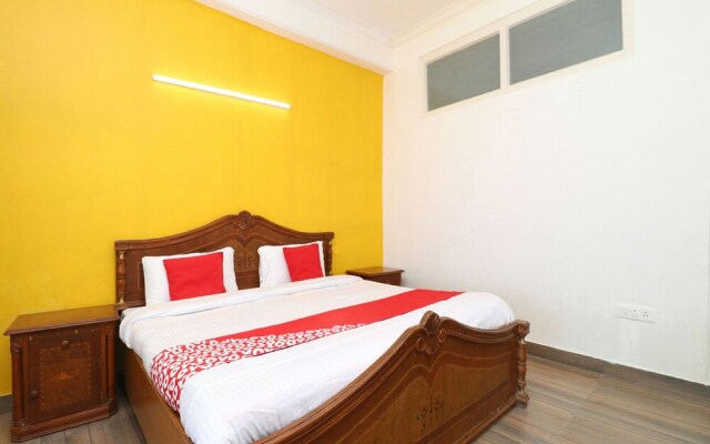 OYO 13749 Home Heavenly Abode Mashobra