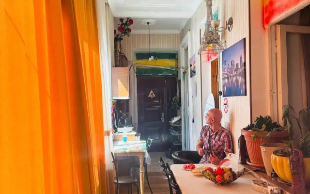 The Guest House LERO