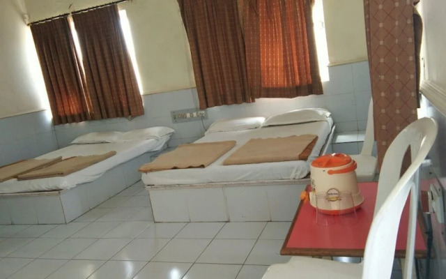 Hotel Meera