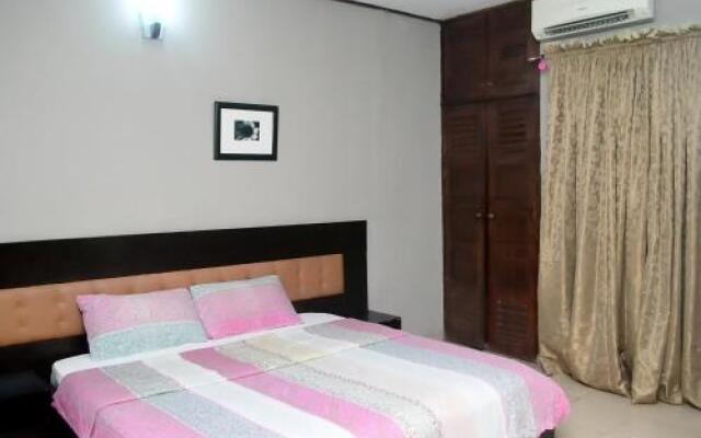 Flora Suites Exclusive