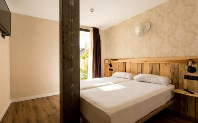 Black Swan Hostel Sevilla