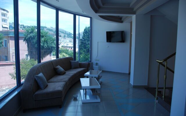 Timi Hotel