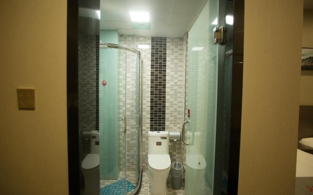 Jun Hotel Hebei Baoding Gaobei Baigou Xincheng Wuyi Road Passion Cultural Square – Bathroom – Baoding