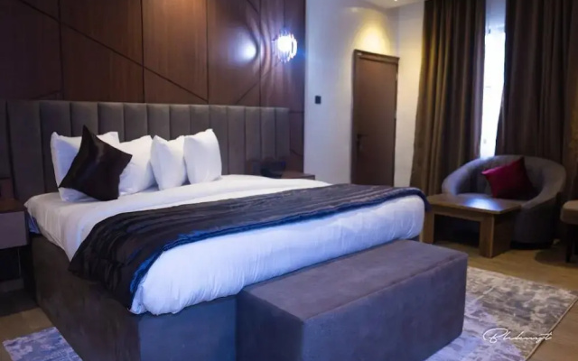 Davmich Hotel